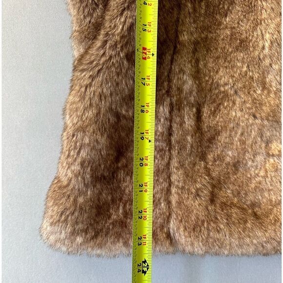 Garnet Hill Faux Fur Vest Jacket Women Size M - Picture 4 of 7